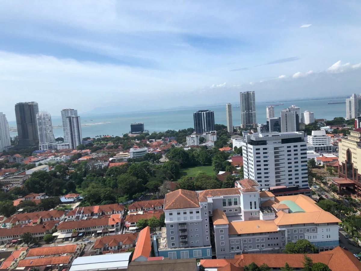 Tropicana 218 Macalister Netflix Unit By Blue Sky Holidays George Town Exteriör bild