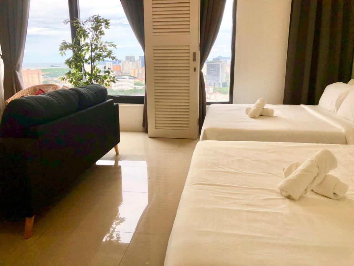 Tropicana 218 Macalister Netflix Unit By Blue Sky Holidays George Town Exteriör bild