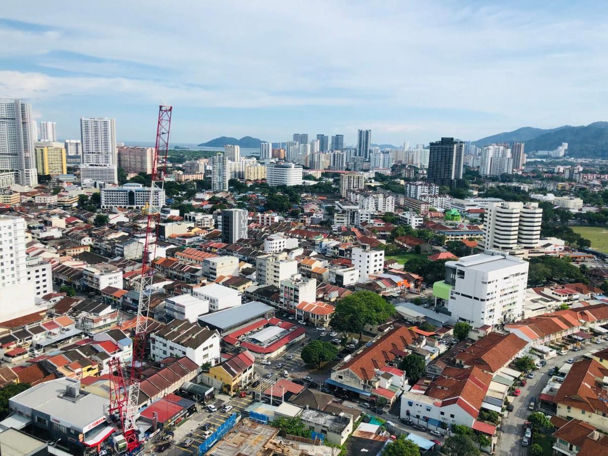 Tropicana 218 Macalister Netflix Unit By Blue Sky Holidays George Town Exteriör bild