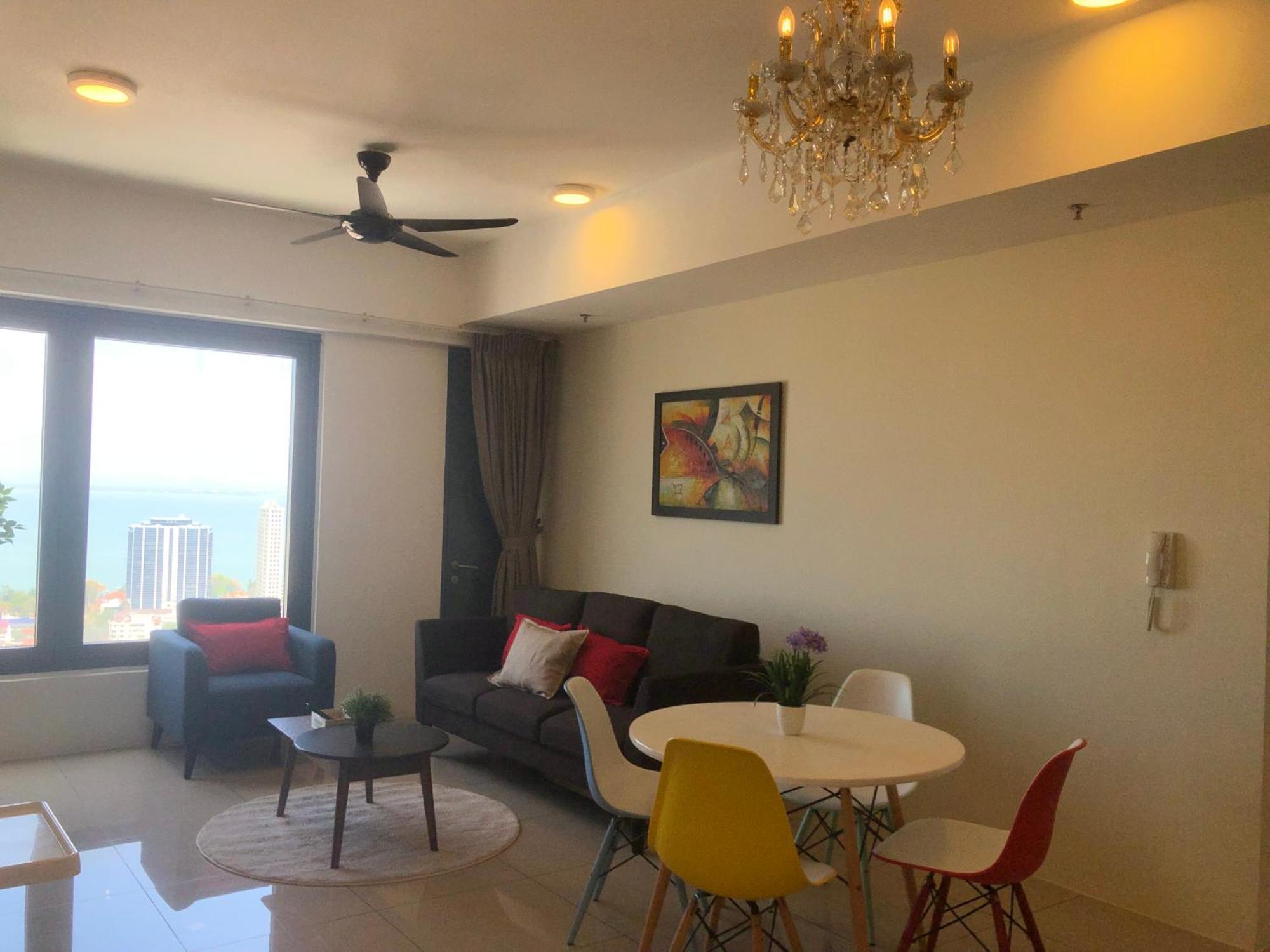 Tropicana 218 Macalister Netflix Unit By Blue Sky Holidays George Town Exteriör bild
